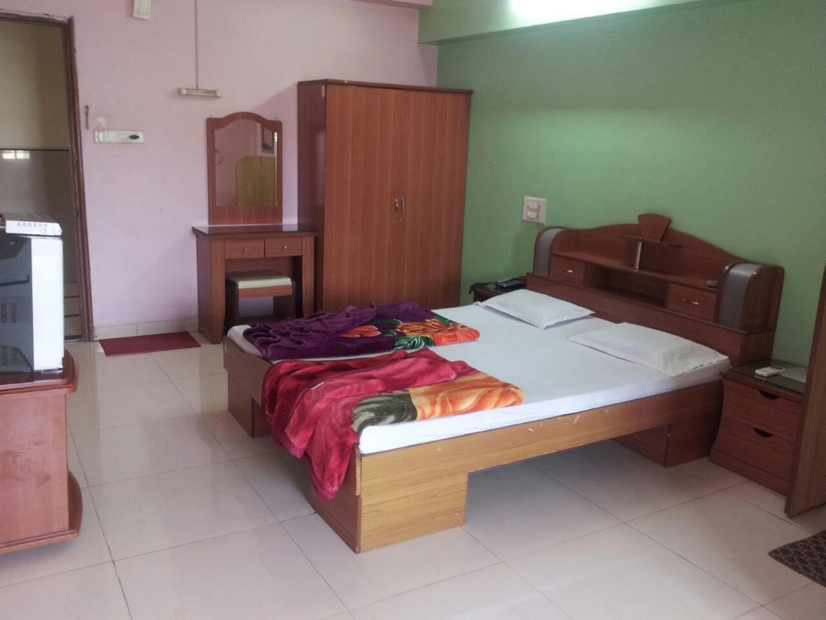 فيلا ساتارافي Sarang Lodging & Boarding المظهر الخارجي الصورة